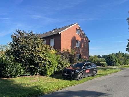 Rundgang Rundgang - Zweifamilienhaus in 33790 Halle mit 148m² kaufen