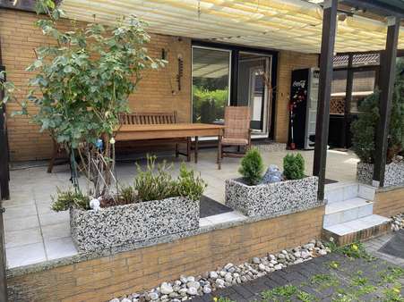 Terrasse Terrasse - Einfamilienhaus in 33719 Bielefeld mit 135m² kaufen