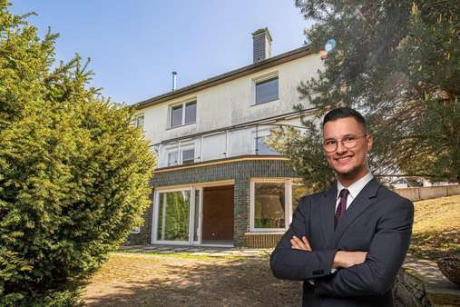 Rückansicht Rückansicht - Doppelhaushälfte in 45549 Sprockhövel mit 216m² kaufen