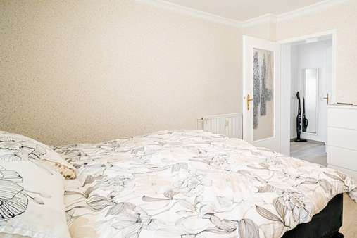 EG Schlafzimmer - Reihenmittelhaus in 44579 Castrop-Rauxel mit 130m² kaufen
