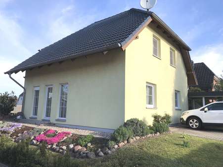 Hausansicht vorn, Bild 2 - Einfamilienhaus in 15326 Lebus mit 114m² kaufen