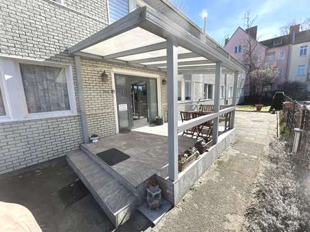 Ansicht Eingang - Hotel in 13158 Berlin mit 875m² kaufen