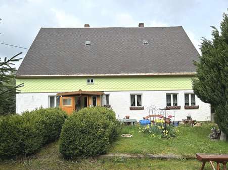 Hausansicht Vorderseite Hausansicht Vorderseite - Einfamilienhaus in 09618 Brand-Erbisdorf mit 214m² kaufen