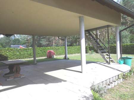 Überbaute Terrasse, Treppe DG -  in 15569 Woltersdorf mit 220m² mieten
