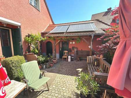 Innenhof, Terrasse, Bild 1 - Doppelhaushälfte in 15234 Frankfurt mit 96m² kaufen