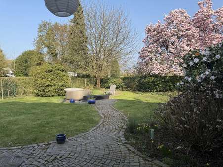 Garten Garten - Einfamilienhaus in 47804 Krefeld mit 100m² kaufen