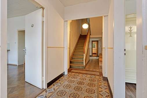 Diele EG - Einfamilienhaus in 47800 Krefeld mit 246m² kaufen