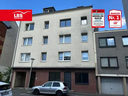 Attraktives Mehrfamilienhaus in zentraler Lage am Südwall–komplett saniert