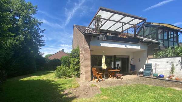 Gartenansicht - Doppelhaushälfte in 47802 Krefeld mit 138m² kaufen