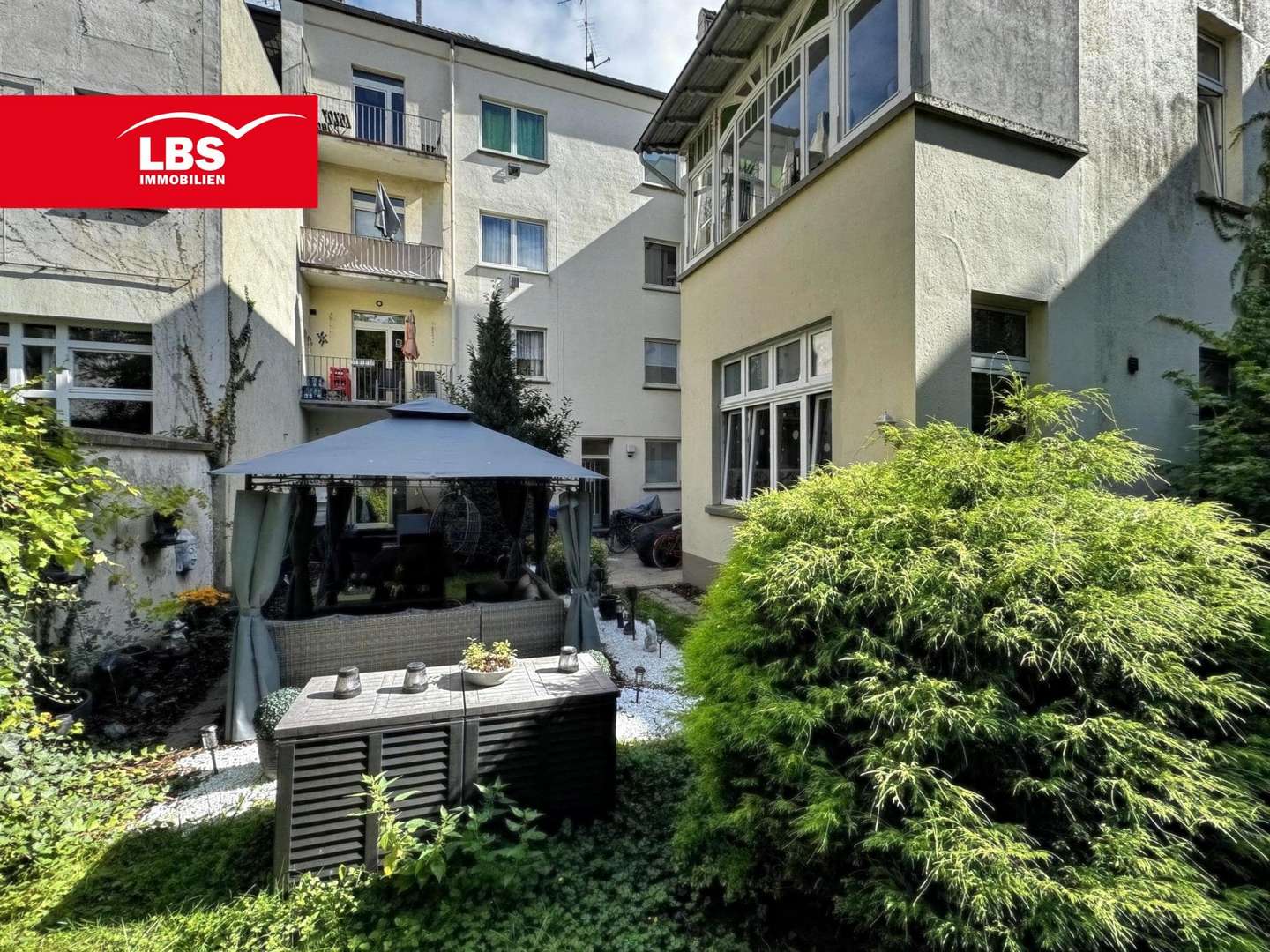 Gartenansicht Gartenansicht - Mehrfamilienhaus in 47798 Krefeld mit 654m² kaufen