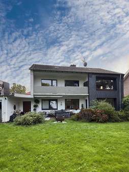 Gartenansicht - Zweifamilienhaus in 45481 Mülheim mit 184m² kaufen