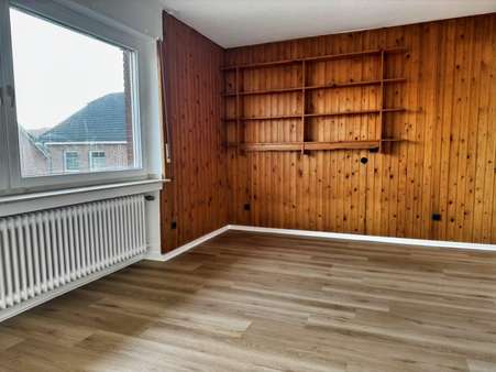 Schlafzimmer 1. OG Schlafzimmer 1. OG - Maisonette-Wohnung in 47447 Moers mit 158m² kaufen