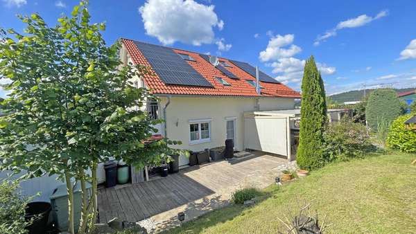 2. Terrasse - Zweifamilienhaus in 79736 Rickenbach mit 260m² kaufen