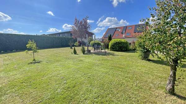 viel Platz zum Verwirklichen - Zweifamilienhaus in 79736 Rickenbach mit 260m² kaufen