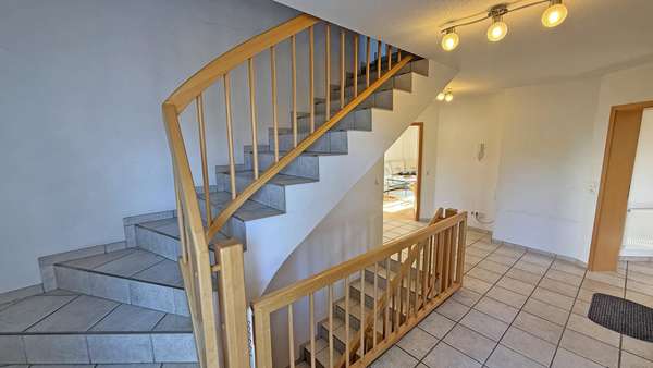 Treppenhaus Treppenhaus - Einfamilienhaus in 79774 Albbruck mit 212m² kaufen