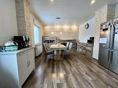 Küche/Essbereich - Doppelhaushälfte in 58708 Menden mit 170m² kaufen
