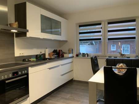 Küche - Doppelhaushälfte in 59192 Bergkamen mit 207m² günstig kaufen