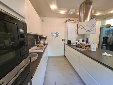 Einbauküche - Doppelhaushälfte in 59494 Soest mit 258m² günstig kaufen