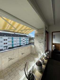 Balkon - Loggia - Etagenwohnung in 59174 Kamen, Methler mit 86m² kaufen