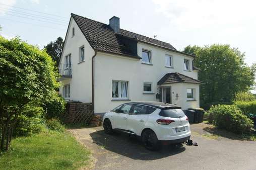 Seitenansicht Seitenansicht - Einfamilienhaus in 51570 Windeck mit 124m² kaufen