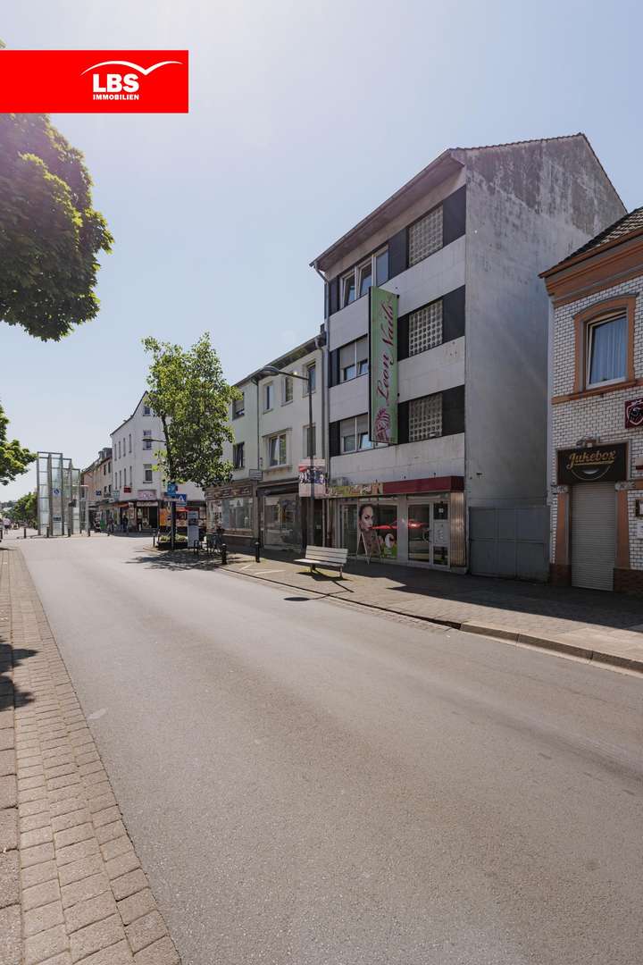 Außenansicht Außenansicht - Wohn- / Geschäftshaus in 53840 Troisdorf mit 241m² als Kapitalanlage kaufen