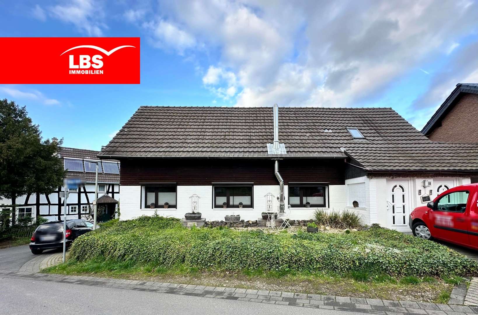 Front - Einfamilienhaus in 53797 Lohmar mit 113m² kaufen