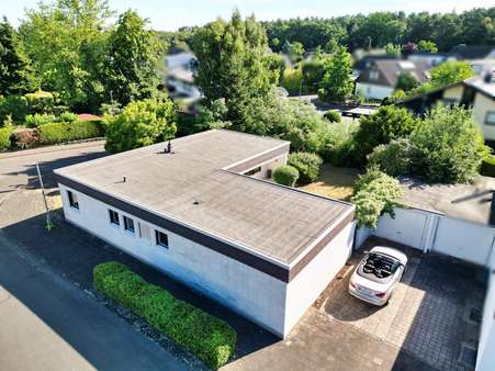 Garagen Ansicht Garagen Ansicht - Bungalow in 53757 Sankt Augustin mit 210m² kaufen