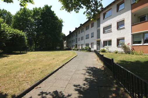 Weg Zum Haus - Etagenwohnung in 51147 Köln mit 79m² kaufen