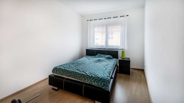 Schlafzimmer Schlafzimmer - Etagenwohnung in 78315 Radolfzell mit 92m² kaufen