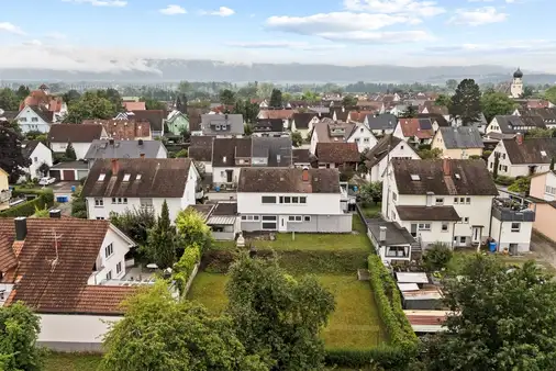 Viel Platz für Ihre Ideen – charmantes 1- bis 2-Familienhaus mit großem Garten in Böhringen!