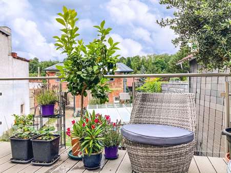 Ausblick vom Balkon mit Rohbau Wohnhaus - Zweifamilienhaus in 99331 Geratal mit 235m² kaufen