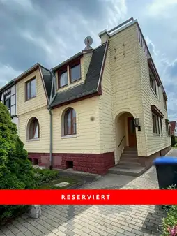 *Mehrgenerationenhaus/DHH mit Dachterrasse und kleinem Garten -  in attraktiver Lage von Arnstadt*