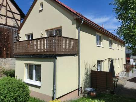 Ansicht Haus vom Garten - Mehrfamilienhaus in 98693 Ilmenau mit 195m² als Kapitalanlage kaufen