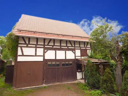 Scheune neben dem Haus - Zweifamilienhaus in 99330 Geratal mit 172m² kaufen