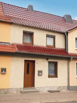 Straßenansicht - Reihenmittelhaus in 98693 Ilmenau mit 80m² kaufen