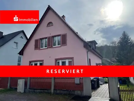 ***Ansehen - Einziehen - Wohlfühlen***
Einfamilienhaus in toller Lage von Arnstadt