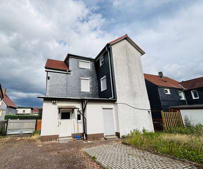 Außenansicht Außenansicht - Einfamilienhaus in 99330 Geratal mit 140m² kaufen