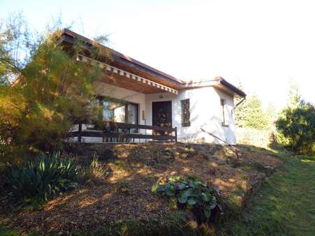 Bungalow mit Terrasse - Ferienhaus in 99338 Plaue mit 40m² kaufen