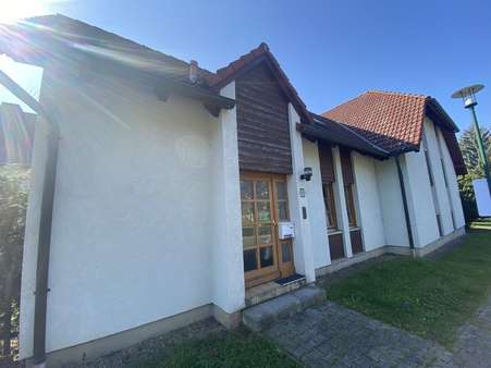 Eingang WE 3 - Zweifamilienhaus in 99334 Amt Wachsenburg mit 186m² als Kapitalanlage kaufen
