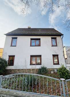 Außenansicht Außenansicht - Einfamilienhaus in 99331 Geratal mit 120m² kaufen