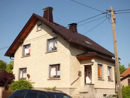 Ihr neues zu Hause in beliebter Wohnlage von Langewiesen !!