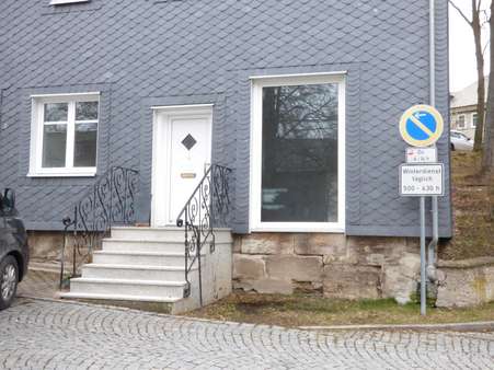 Ansicht Marktseite - Büro in 98701 Großbreitenbach mit 35m² mieten