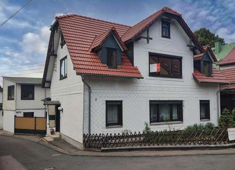 Straßenansicht Straßenansicht - Einfamilienhaus in 98716 Elgersburg mit 140m² kaufen