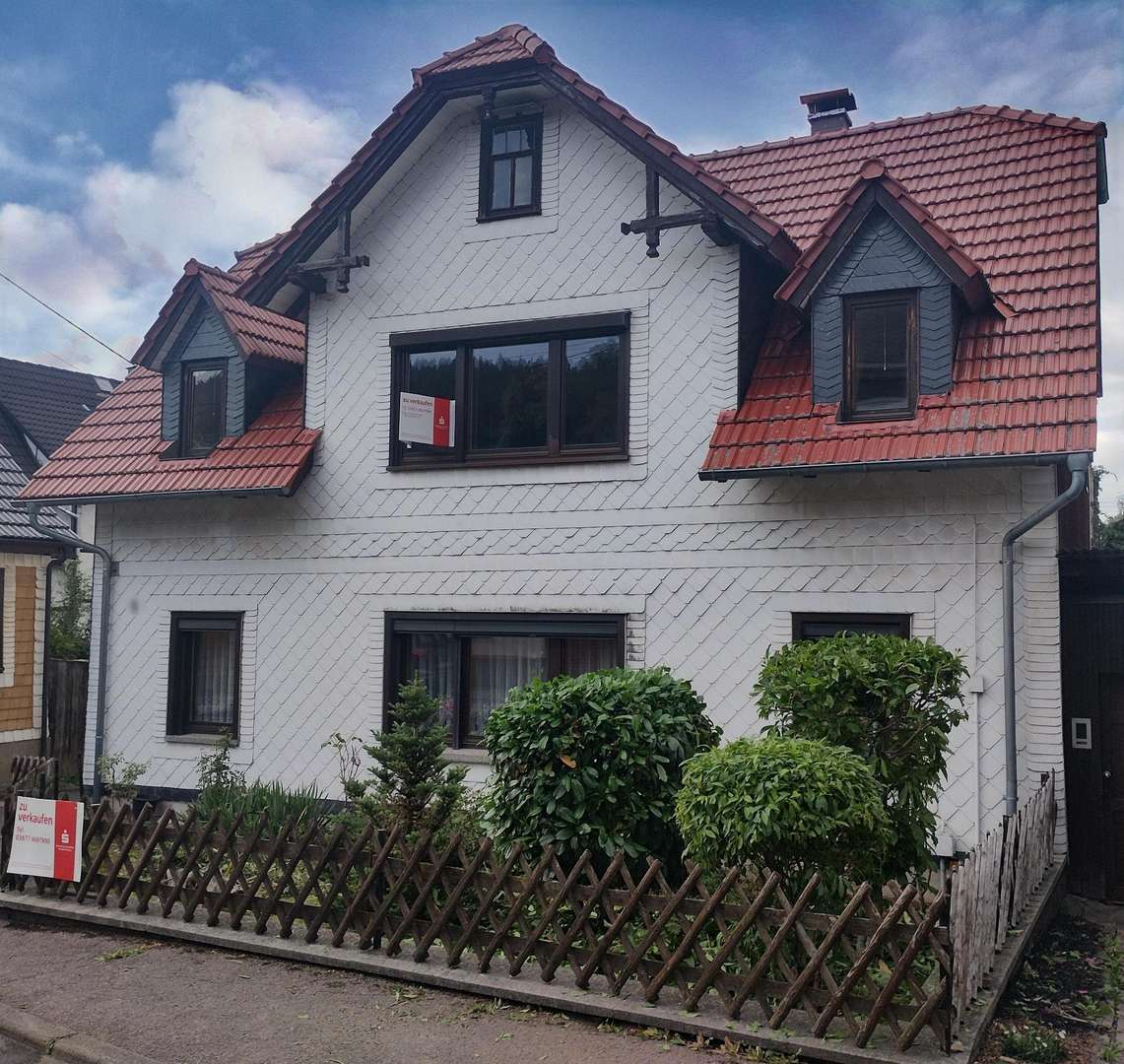Straßenansicht Straßenansicht - Einfamilienhaus in 98716 Elgersburg mit 140m² kaufen