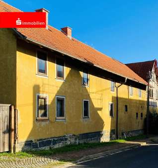Außenansicht Außenansicht - Bauernhaus in 99326 Stadtilm mit 193m² als Kapitalanlage kaufen