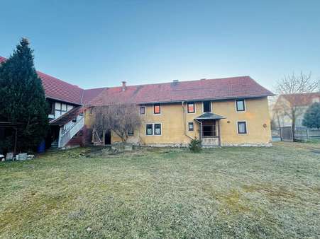 Außenansicht Außenansicht - Bauernhaus in 99326 Stadtilm mit 193m² als Kapitalanlage kaufen