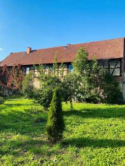 Außenansicht Außenansicht - Bauernhaus in 99326 Stadtilm mit 193m² als Kapitalanlage kaufen
