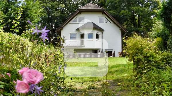 Ansicht aus dem Garten - Einfamilienhaus in 35781 Weilburg mit 115m² kaufen