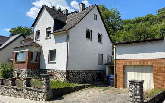 Außenansicht - Einfamilienhaus in 65606 Villmar mit 117m² kaufen