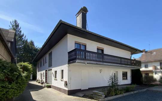 Außenansicht - Einfamilienhaus in 35796 Weinbach mit 315m² kaufen